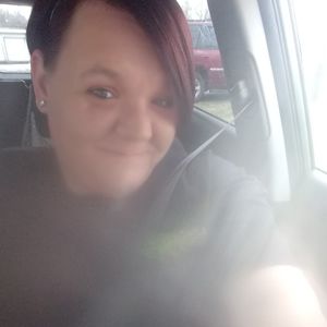 Meet your Posher, Carrie